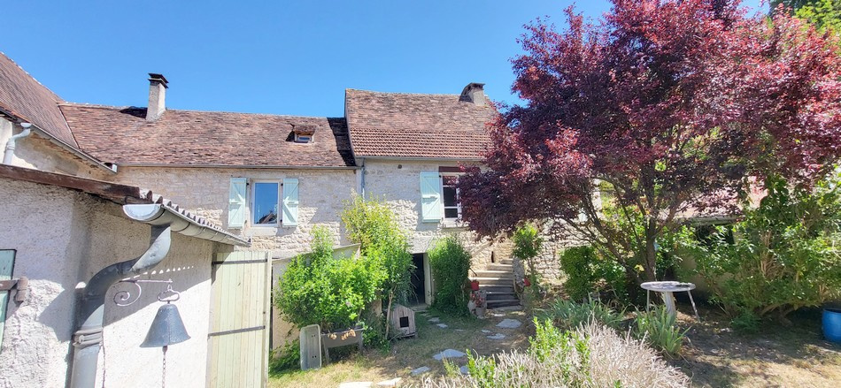 Maison de village avec terrain