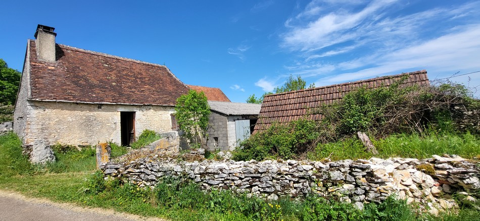 Propriété en pierre à restaurer